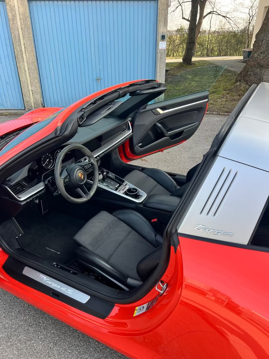 Porsche 992 Targa 4S
