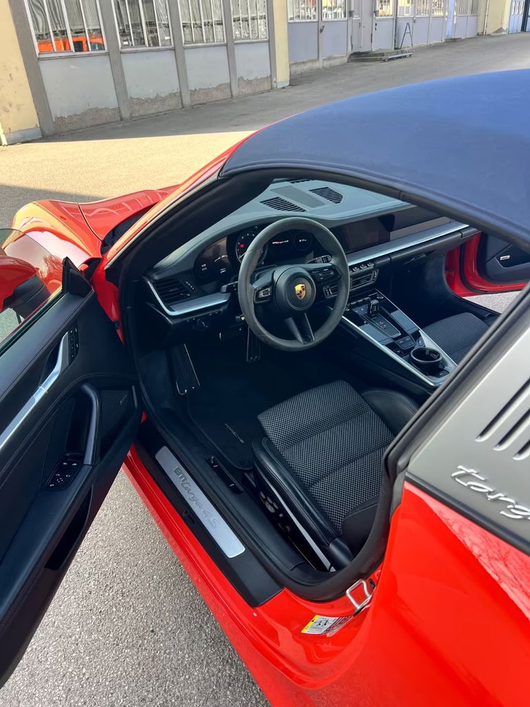 Porsche 992 Targa 4S