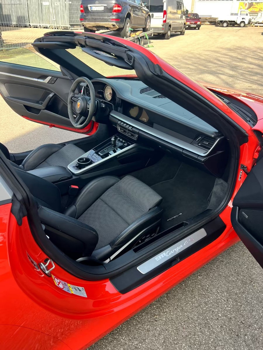 Porsche 992 Targa 4S