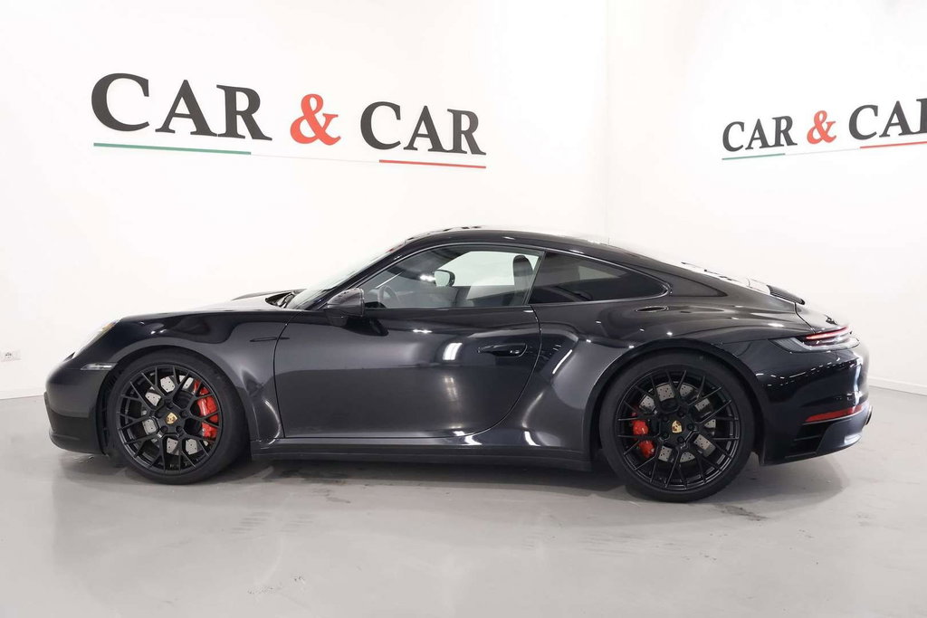 Porsche 992 Carrera GTS