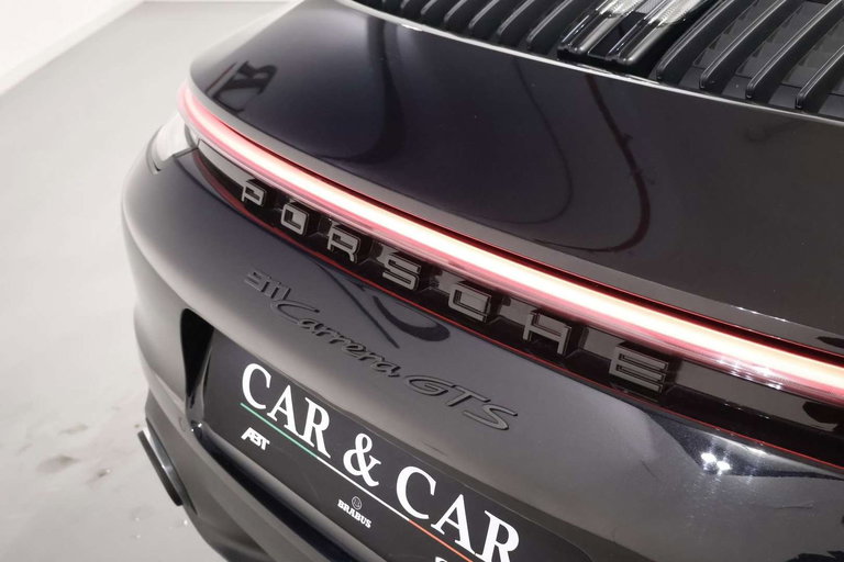 Porsche 992 Carrera GTS