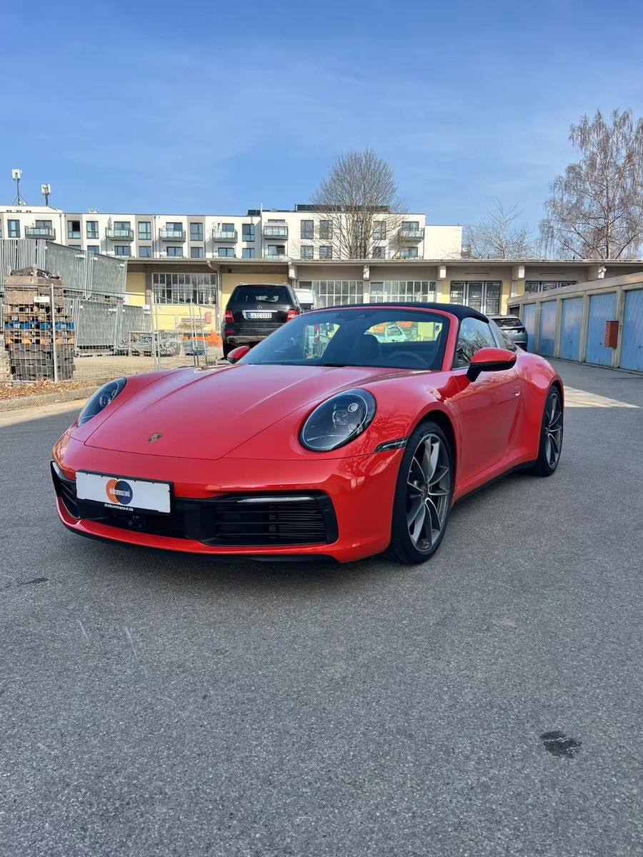 Porsche 992 Targa 4S