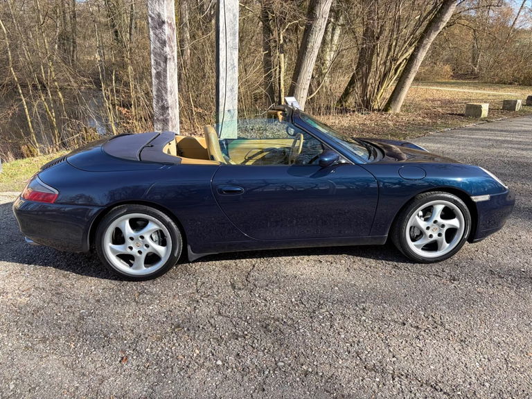 Porsche 996 Carrera 4