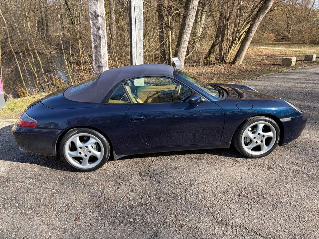 Porsche 996 Carrera 4