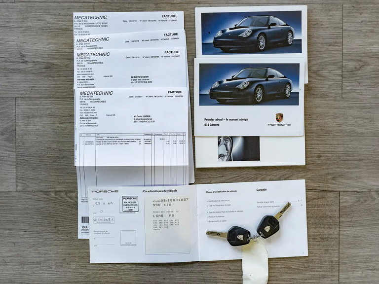 Porsche 996 Carrera 4