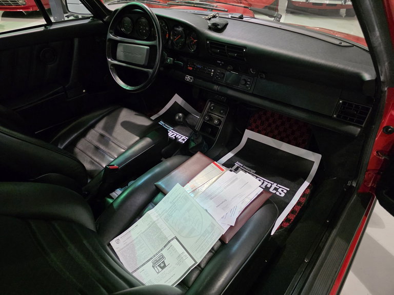 Porsche 911 Carrera 3.2 (US)