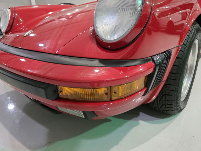 Porsche 911 Carrera 3.2 (US)