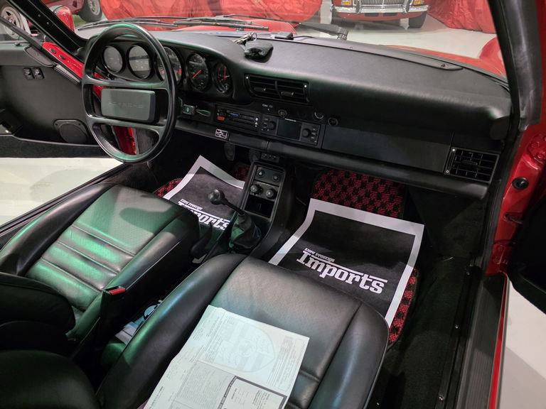 Porsche 911 Carrera 3.2 (US)