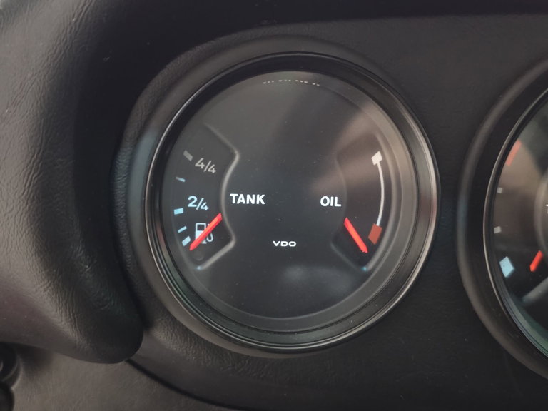 Porsche 911 Carrera 3.2 (US)