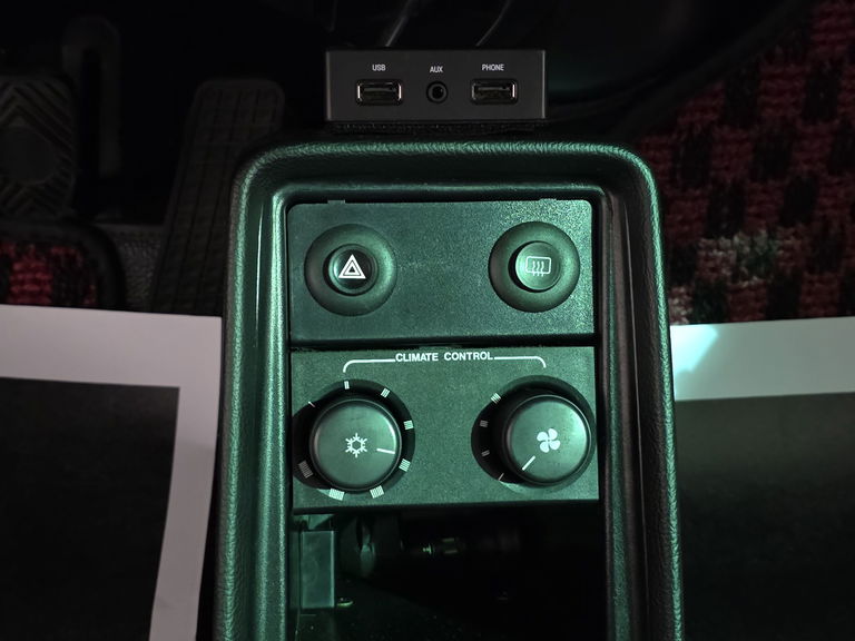 Porsche 911 Carrera 3.2 (US)