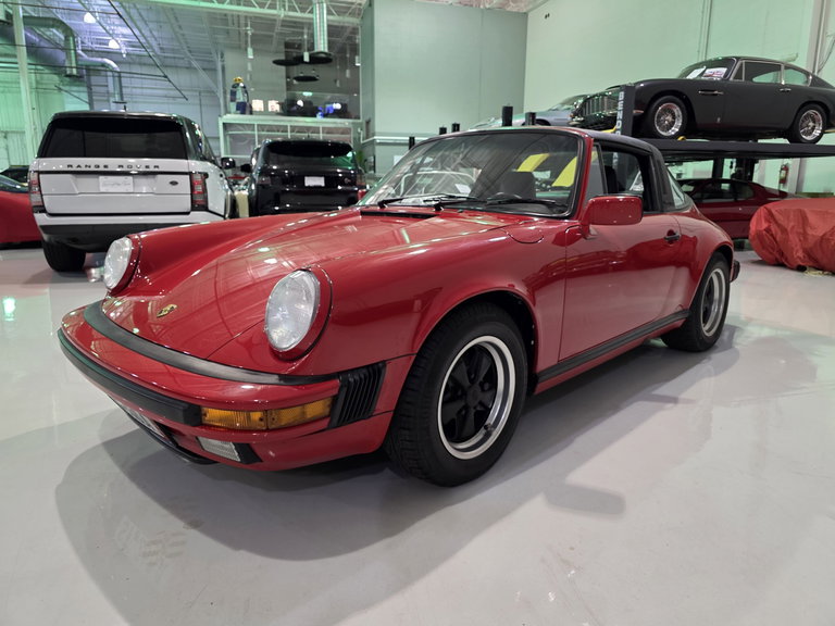 Porsche 911 Carrera 3.2 (US)