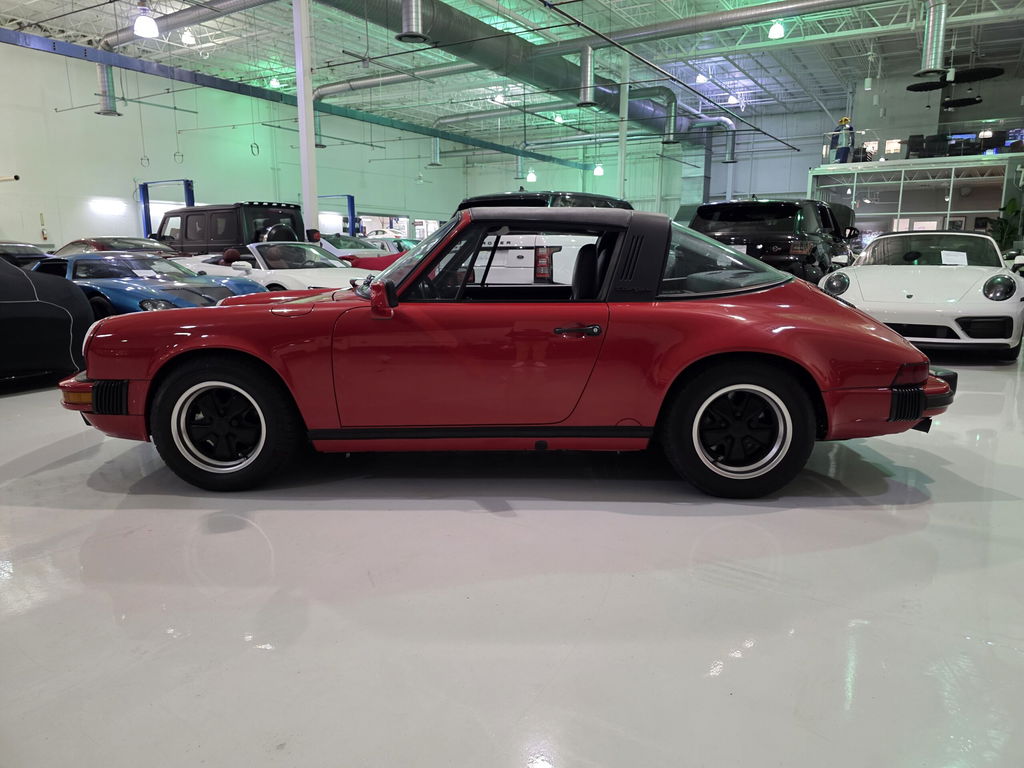 Porsche 911 Carrera 3.2 (US)