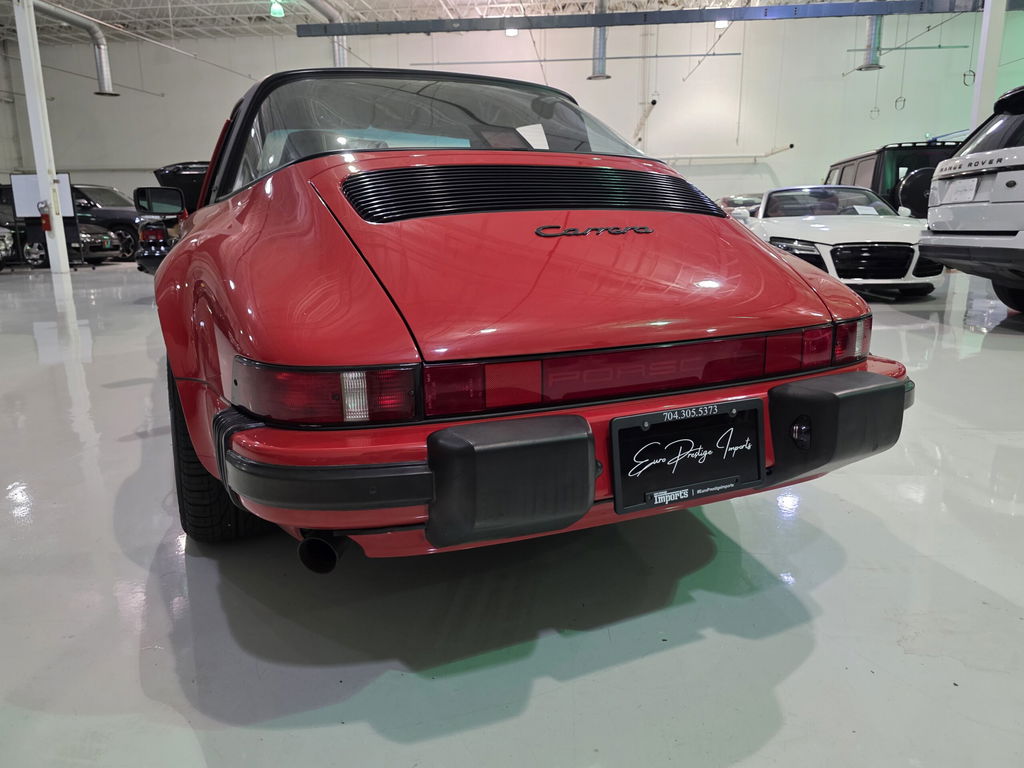 Porsche 911 Carrera 3.2 (US)