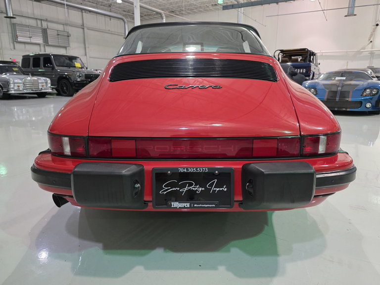 Porsche 911 Carrera 3.2 (US)