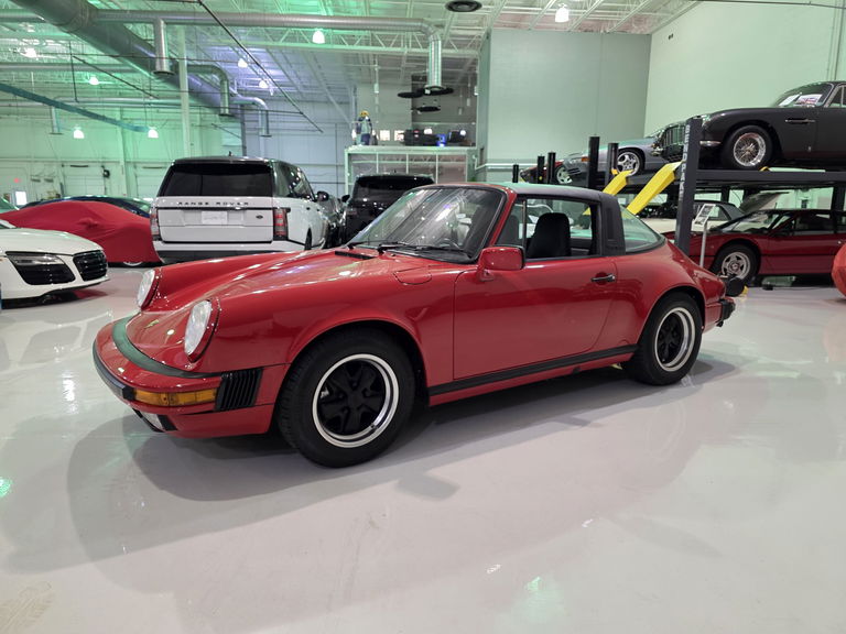 Porsche 911 Carrera 3.2 (US)