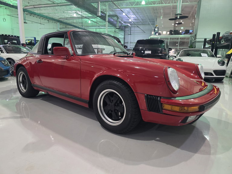 Porsche 911 Carrera 3.2 (US)