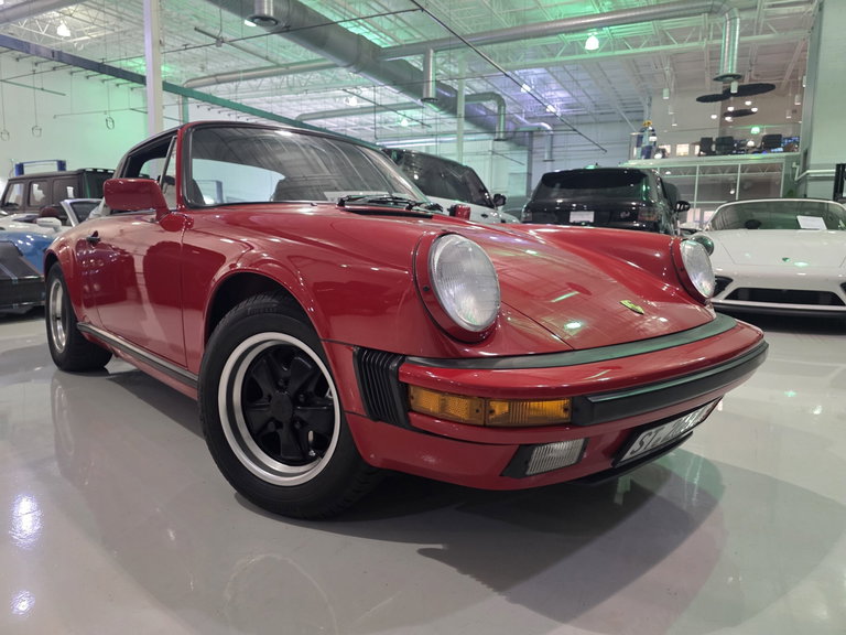 Porsche 911 Carrera 3.2 (US)
