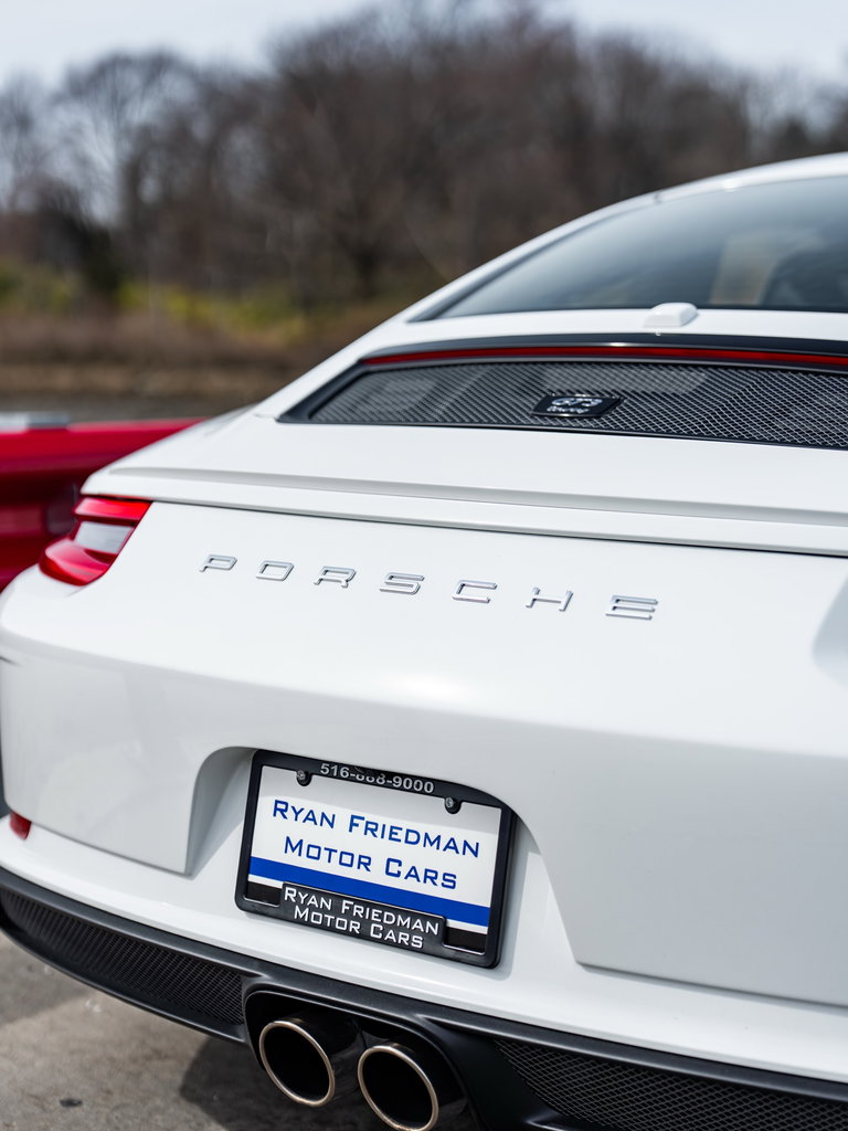 Porsche 991.2 GT3 Touring