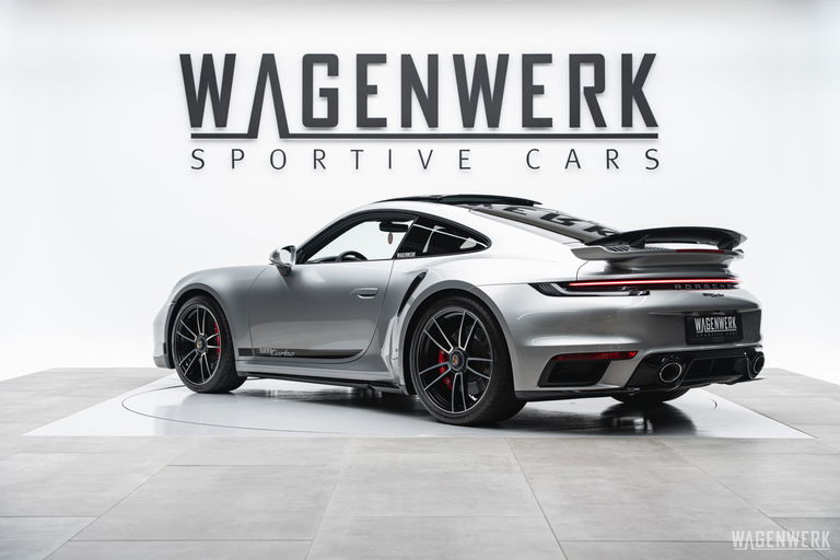 Porsche 992 Turbo
