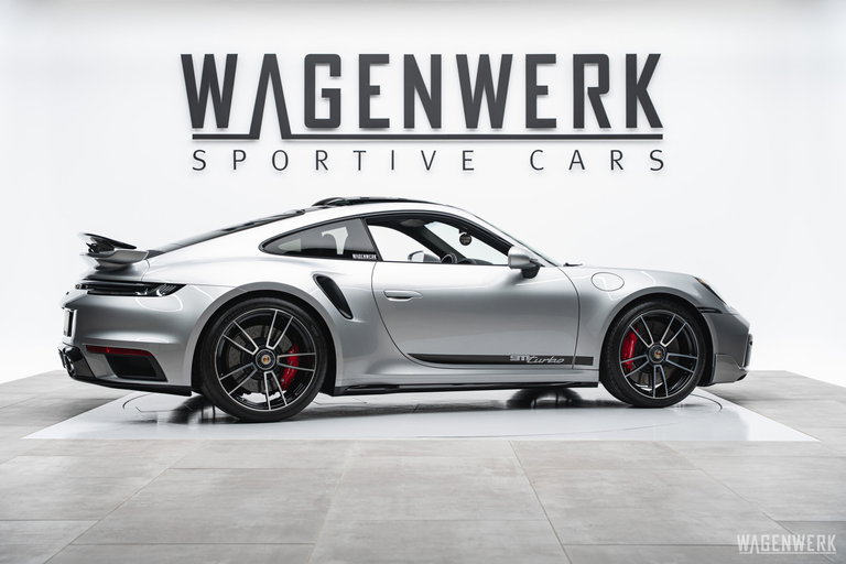 Porsche 992 Turbo