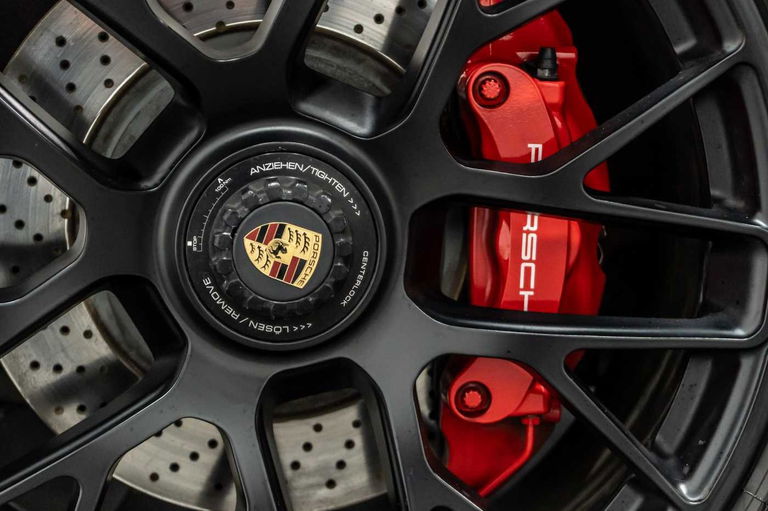 Porsche 991 Carrera GTS