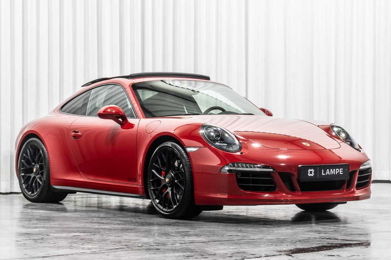 Porsche 991 Carrera GTS