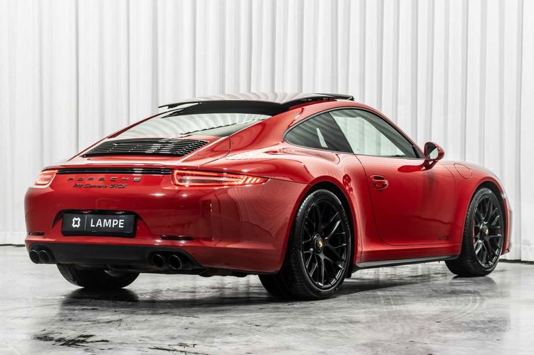Porsche 991 Carrera GTS