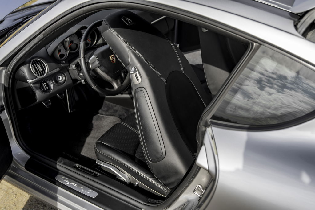 Porsche 987 Cayman S