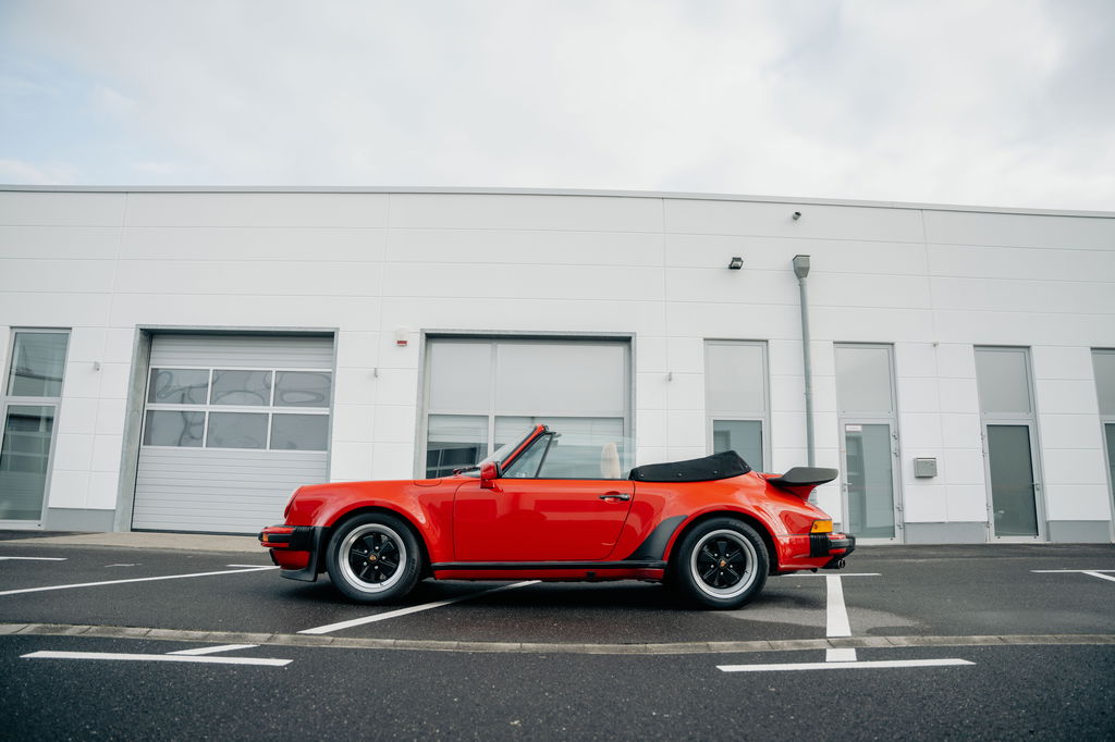 Porsche 911 Turbo 3.3