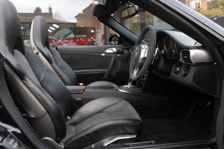 Porsche 997.2 Carrera GTS