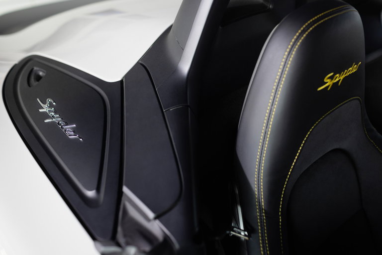 Porsche 718 Spyder