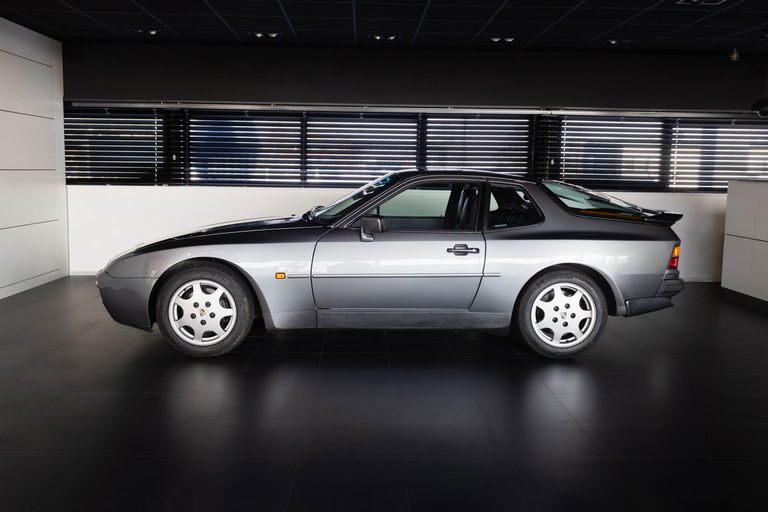 Porsche 944 S2 Coupé