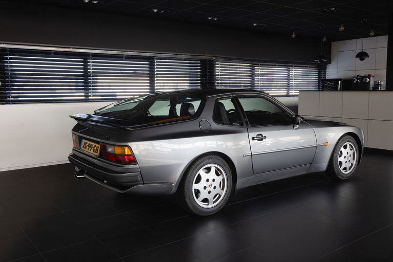 Porsche 944 S2 Coupé