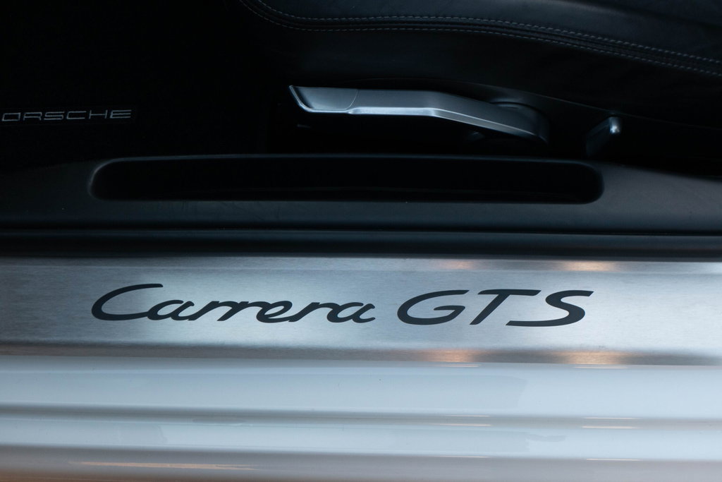 Porsche 997.2 Carrera GTS