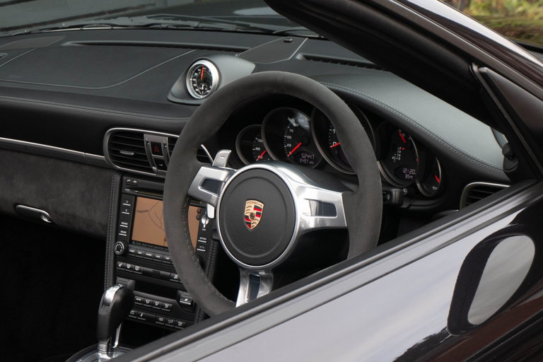 Porsche 997.2 Carrera GTS