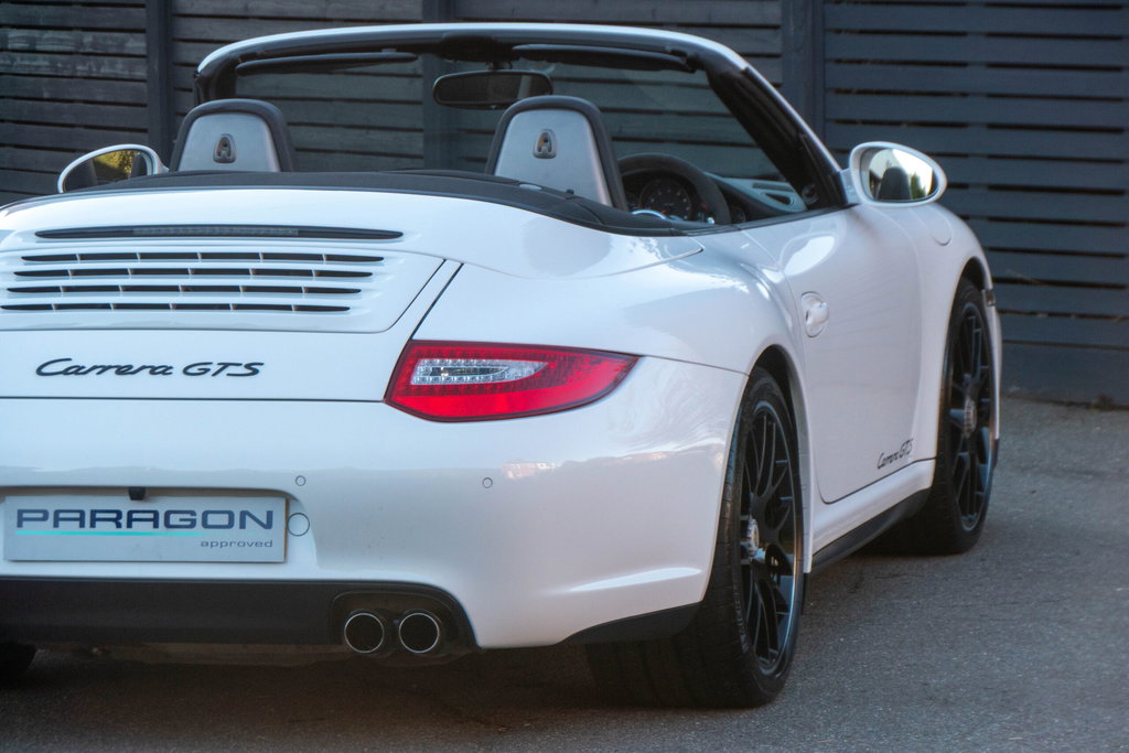 Porsche 997.2 Carrera GTS