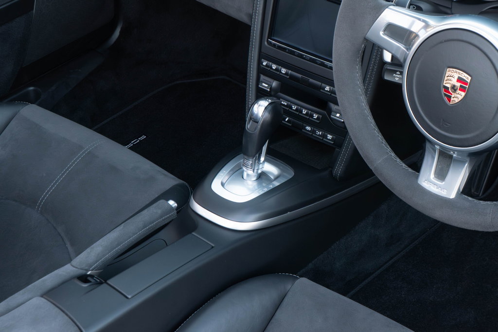 Porsche 997.2 Carrera GTS