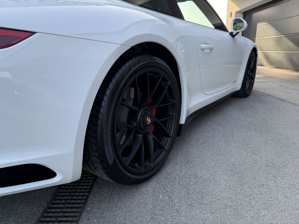 Porsche 991.2 Carrera 4 GTS