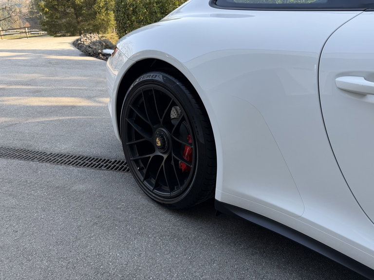 Porsche 991.2 Carrera 4 GTS