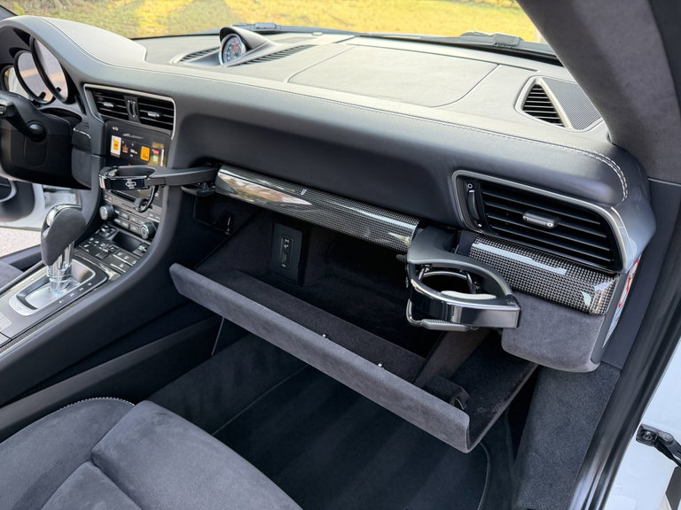 Porsche 991.2 Carrera 4 GTS