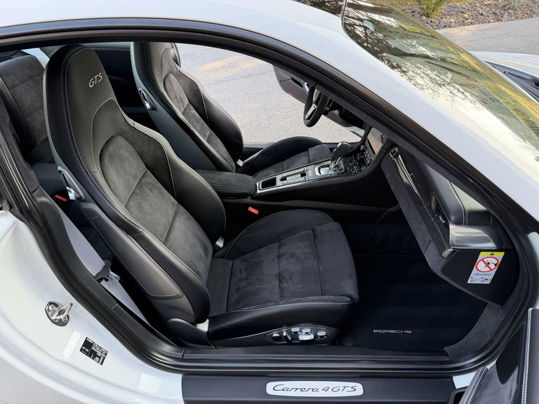Porsche 991.2 Carrera 4 GTS