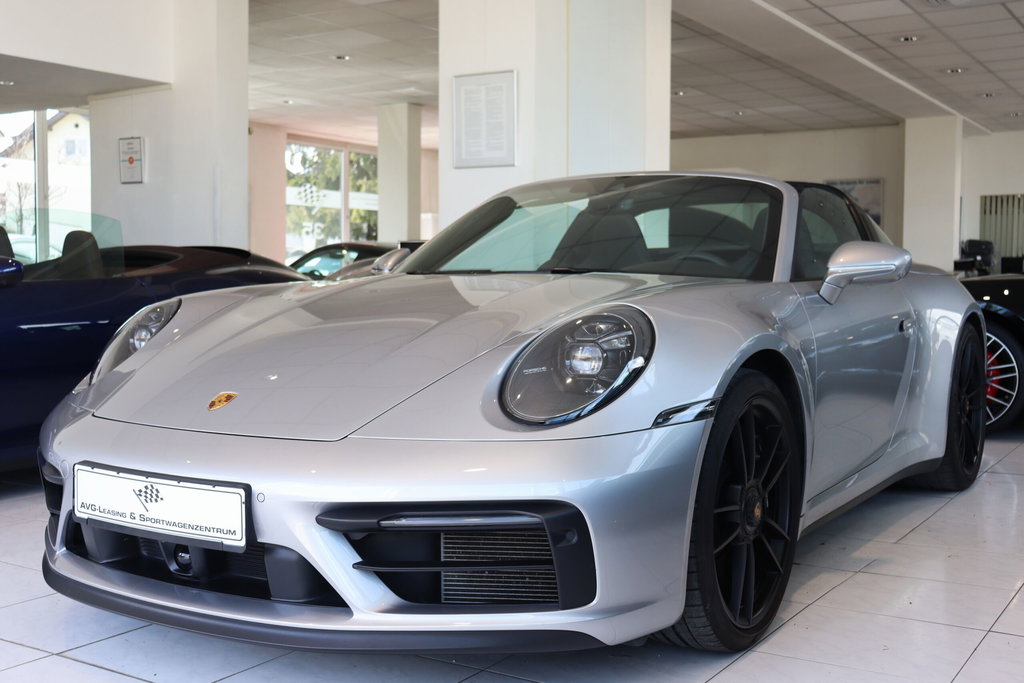 Porsche 992 Targa 4 GTS