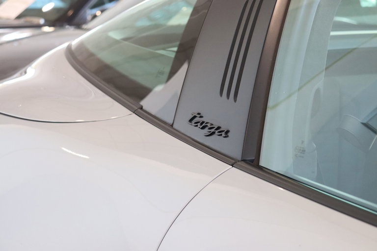 Porsche 992 Targa 4 GTS