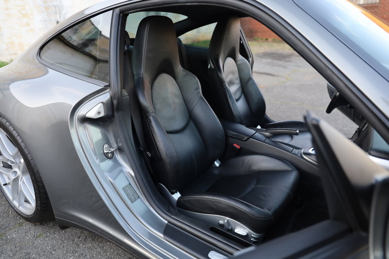 Porsche 997.2 Carrera 4S