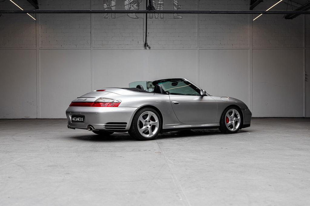 Porsche 996.2 Carrera 4S