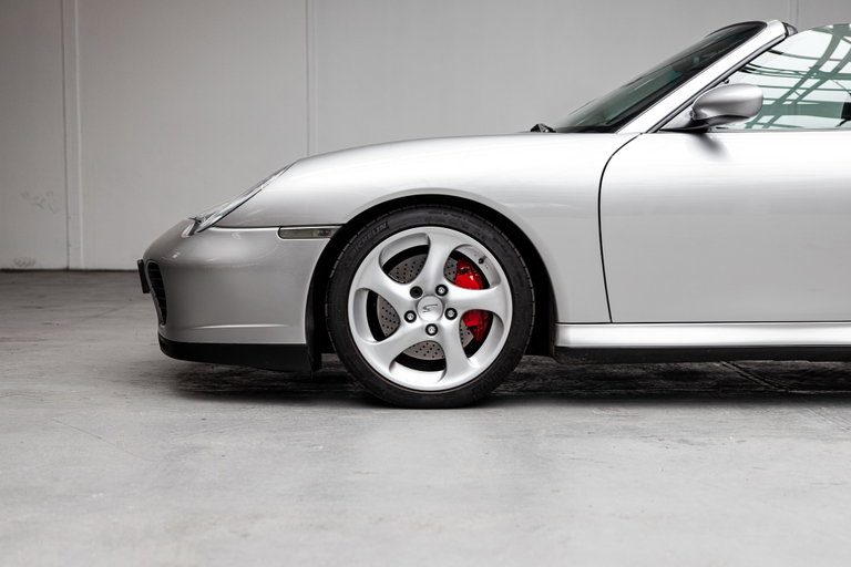 Porsche 996.2 Carrera 4S
