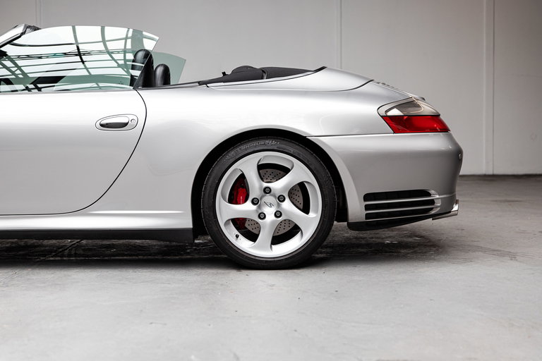 Porsche 996.2 Carrera 4S