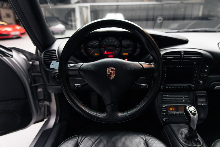 Porsche 996.2 Carrera 4S