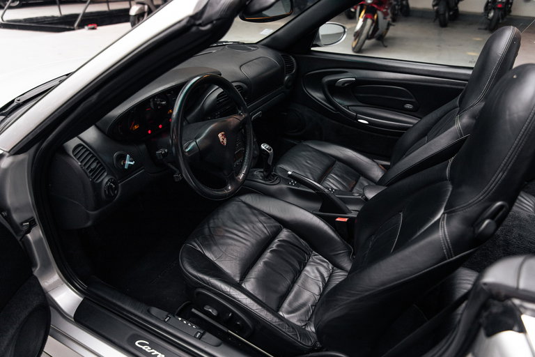 Porsche 996.2 Carrera 4S