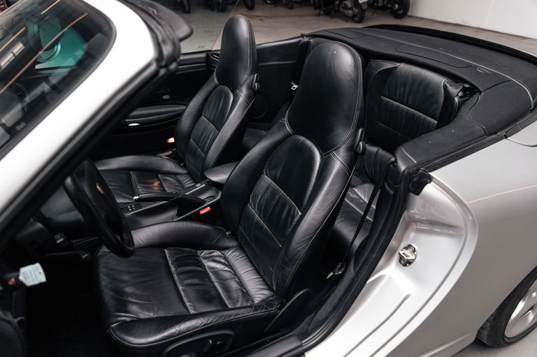 Porsche 996.2 Carrera 4S